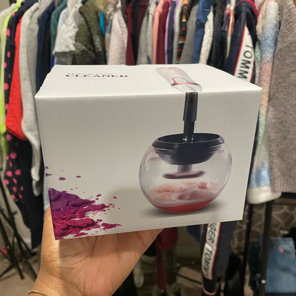Electric Makeup Brush Cleaner & Dryer Kit